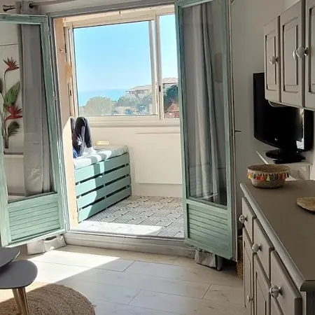 Vue Climatise Seaview Ac Saint Pierre La