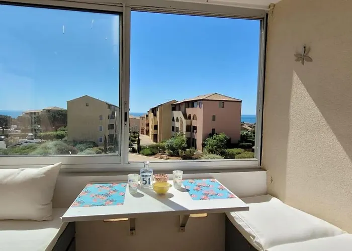 Vue Climatise Seaview Ac Saint Pierre La פלורי
